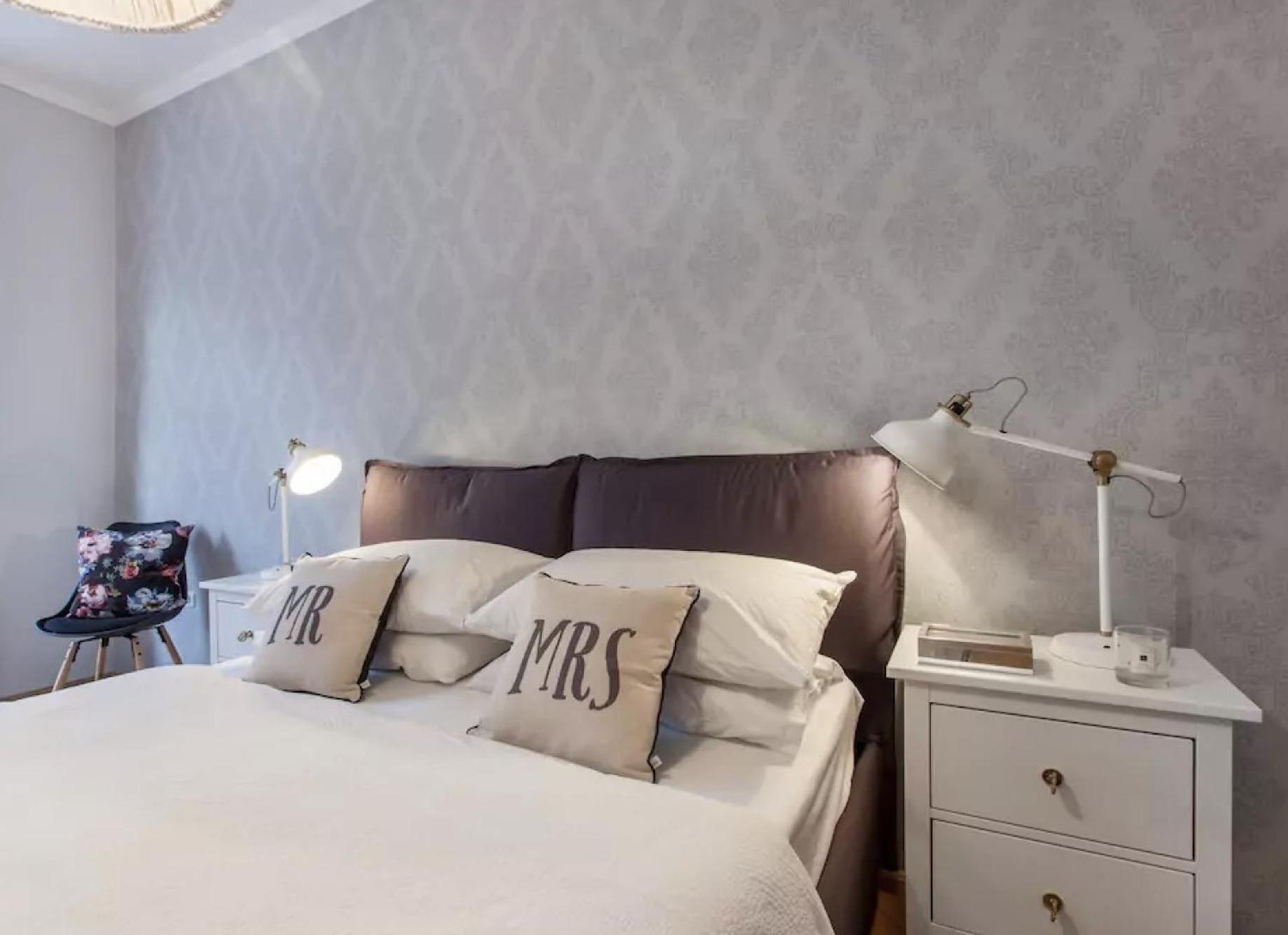 Center Marvel Apartment Ljubljana Ngoại thất bức ảnh
